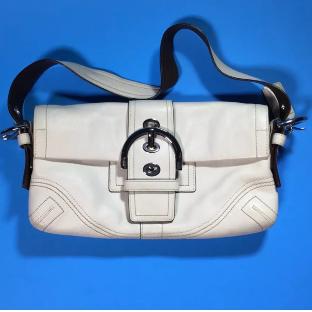 Authentic Vintage Coach White Leather purse